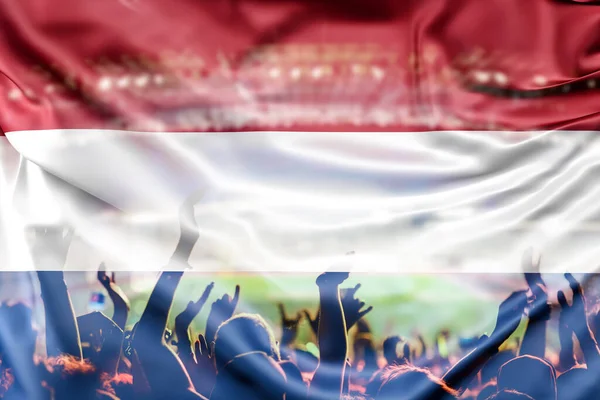 足球或足球迷和荷兰国旗 — 图库照片