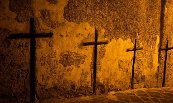 Schwarzes Kreuz Der Wand Religion — Stockfoto