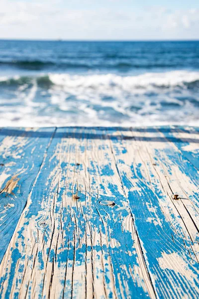 Pusty Drewniany Stół Morze Tle — Zdjęcie stockowe