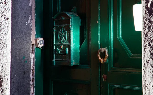 Dark Green Old Vintage Door — Stock Photo, Image