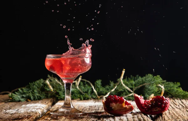 Spruzzi Cocktail Fuochi Artificio Durante Anno Nuovo — Foto Stock