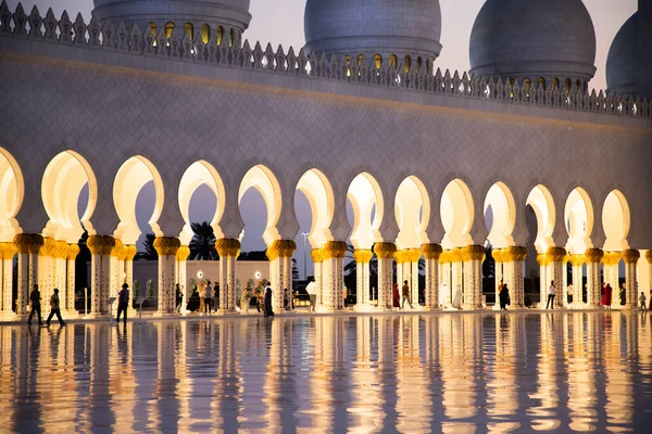 アブダビのシェイク ザイド グランド モスクの詳細 アラブ首長国連邦 — ストック写真
