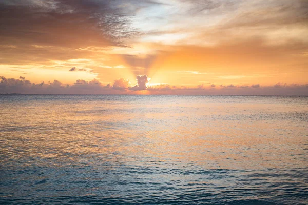 Amazing Sunset Sea Tropical Beach — Foto Stock