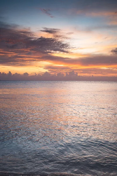 Amazing Sunset Sea Tropical Beach — Stockfoto