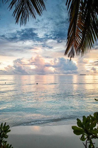 Fantastisk Solnedgång Över Havet Tropisk — Stockfoto