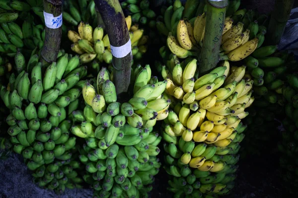 Färsk Frukt Och Färska Grönsaker Den Tropiska Marknaden — Stockfoto