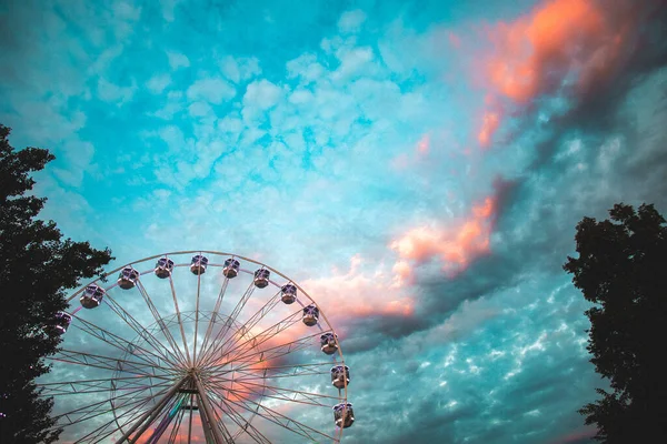 Ferries Wheel Sunset Sky — ストック写真