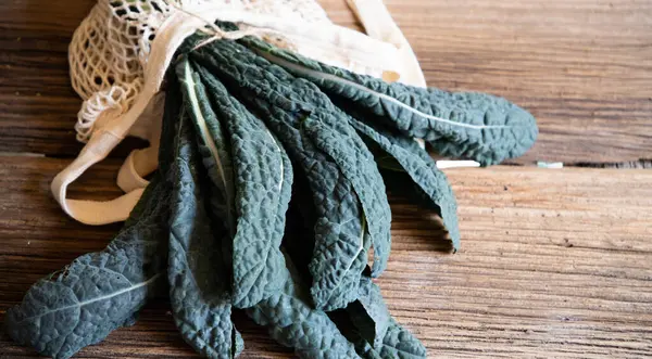 Bunch Kale Healthy Superfood — Stock Photo, Image