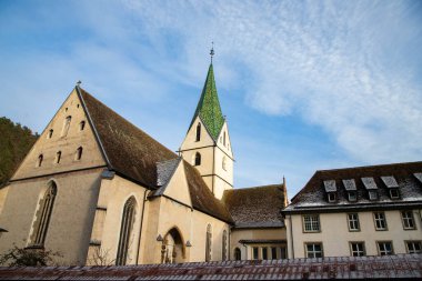 Küçük Alman köyündeki kilise