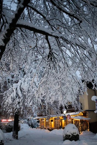 Inverno Pequena Aldeia Alemã Coberta Neve Garmish Partenkirchen — Fotografia de Stock