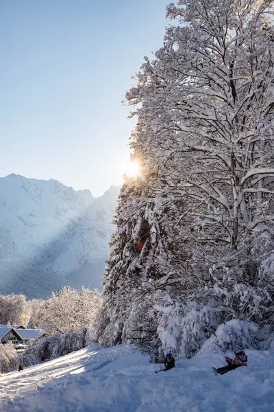 Wintertijd Klein Duits Dorp Bedekt Met Sneeuw Garmish Partenkirchen — Stockfoto