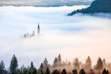 Ojstrica perspektifinden, Slovenya, Avrupa 'dan inanılmaz bir gündoğumu - seyahat geçmişi