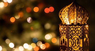 Bayram bayramında Mübarek bayramı feneri