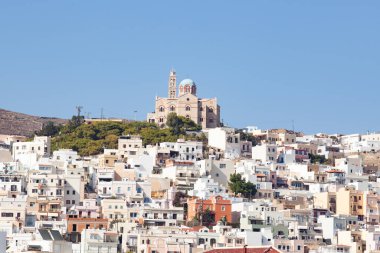 güzel Syros Yunanistan adası - seyahat noktası - Yunan adaları