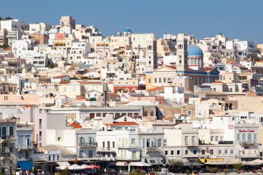 güzel Syros Yunanistan adası - seyahat noktası - Yunan adaları