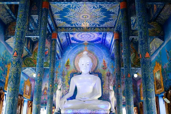 Statue Bouddha Dans Intérieur Temple Bleu Chiang Rai — Photo
