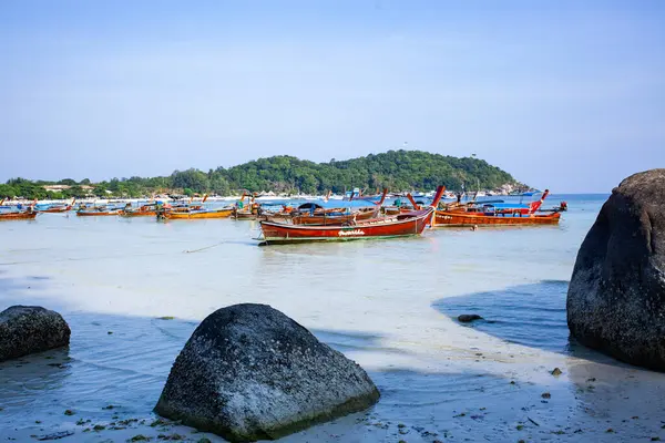 Όμορφη Τροπική Παραλία Στην Ταϊλάνδη — Φωτογραφία Αρχείου