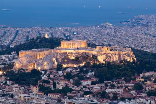 Akropolis Ateenassa Attikassa Kreikassa — kuvapankkivalokuva