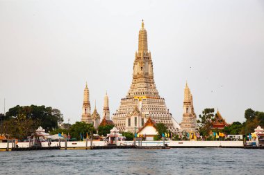 sabah Bangkok Wat Arun