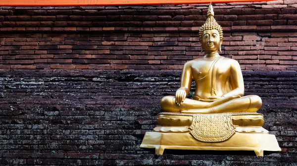 Golden Buddha Statue Buddhist Temple — Stock Photo, Image