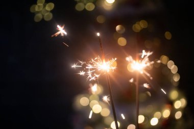 parıltı ve bokeh ışıkları Yeni yıl arkaplanı