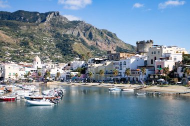 Forio ile manzara, Ischia Adası, İtalya