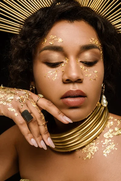 Close African American Woman Golden Accessories Paint Face Posing Isolated — Stock Photo, Image