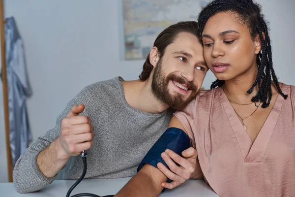 Cheerful Man Measuring Blood Pressure Pregnant African American Wife Future — Stock Photo, Image