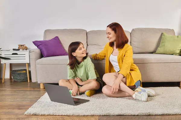 Smiling Mother Teenage Daughter Watching Movie Laptop Floor Living Room — Stock Photo, Image
