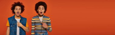 Şaşkın, Afro-Amerikan kardeşlere şaşkın bakışlar, aile kavramı, afiş.
