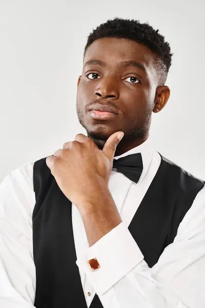 Handsome Young African American Groom Wearing Black Vest Bow Tie — Stock Photo, Image