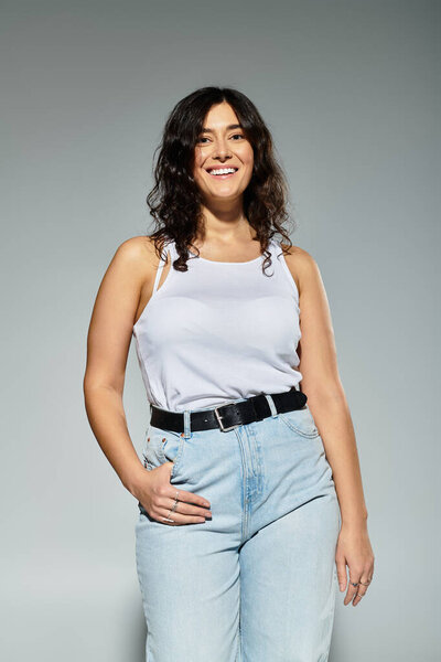 Bringing confidence to the forefront with joyful body positivity in a studio.