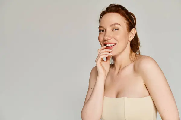 Elegant woman in strapless bra with happiness. — Stock Photo