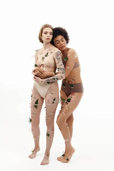 A loving couple embraces, adorned with floral elements, radiating affection and connection. — Stock Photo
