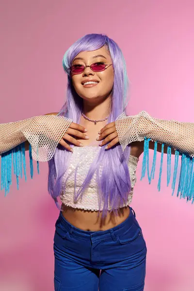 Stylish woman with lavender hair shines in a lively setting, showcasing her unique fashion. — Stock Photo
