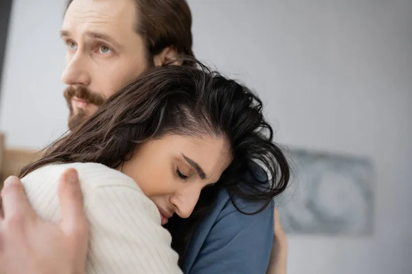 Caring Man Hugging Consoling Sad Brunette Girlfriend Home — Stock Photo, Image