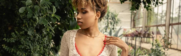 Young African American Woman Natural Hear Wearing Knitted Top Touching — Stock Photo, Image