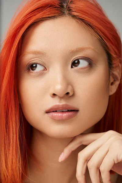 Close Retrato Bonita Jovem Mulher Asiática Com Pele Perfeita Devaneio — Fotografia de Stock