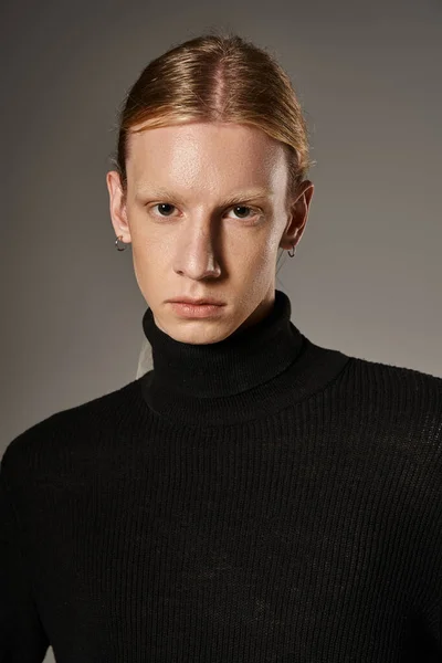 Vertical Shot Red Haired Androgynous Model Black Stylish Turtleneck Looking — Stock Photo, Image