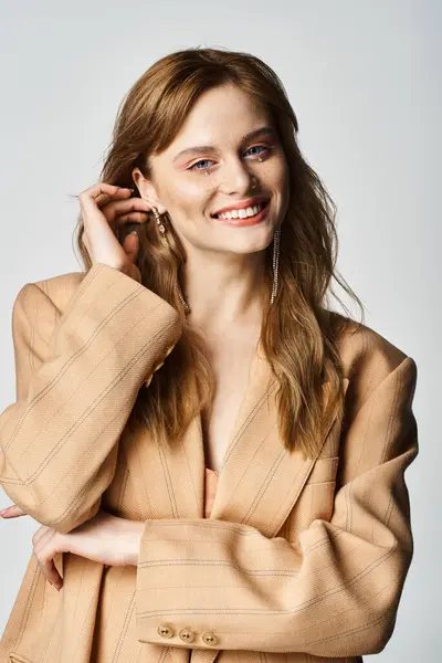 Beauty Portret Van Glimlachende Jonge Vrouw Met Gezicht Juwelen Make — Stockfoto