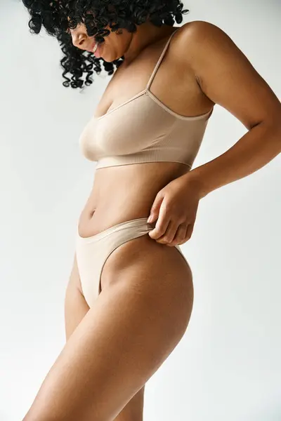 Beautiful Diverse Woman Exudes Serenity Cozy Pastel Underwear — Stock Photo, Image