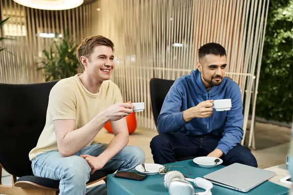 Two Colleagues Coworking Space Sharing Ideas Collaborating Startup Project Modern — Stock Photo, Image