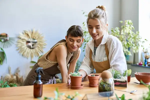 Two Women Enjoy Beauty Botanicals — Stok fotoğraf
