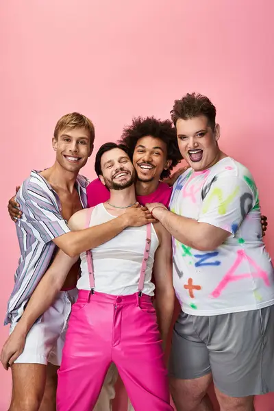 Friends show joy and support through bright clothes and smiles, embodying pride and unity. — Stock Photo