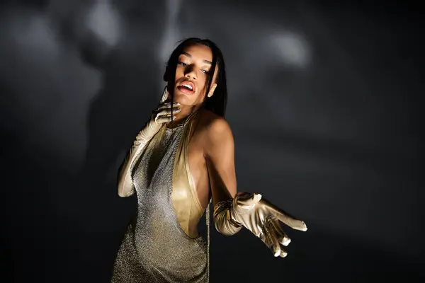 Captivating elegance shines through a chic young womans stylish attire and confident pose. — Stock Photo