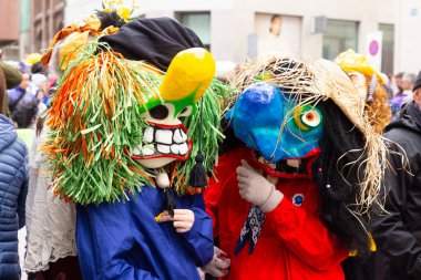 Basel, İsviçre - 11 Mart 25. İki katılımcı