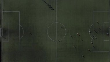 Quadcopter video futbol stadyumu oyunu