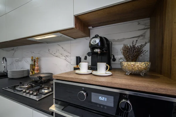 White Black Luxury Modern Kitchen Details Close Seup Worktop Oven Стоковое Изображение