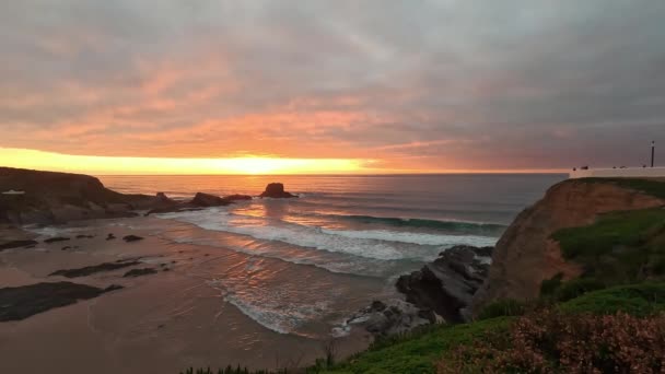 Sunset Zambujeira Mar Beach Alentejo Portugalsko Portugalsko Turistika Rota Vicentina — Stock video