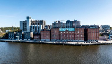 Stockholm 'deki Nacka belediyesinin daha geniş kentsel alandaki yerleşim binaları. Stockholm Takımadaları